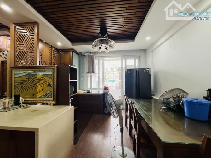 CHUNG CƯ B1-T7 CẦU GIẤY, 3 NGỦ 125M2 8,8 TỶ - 1