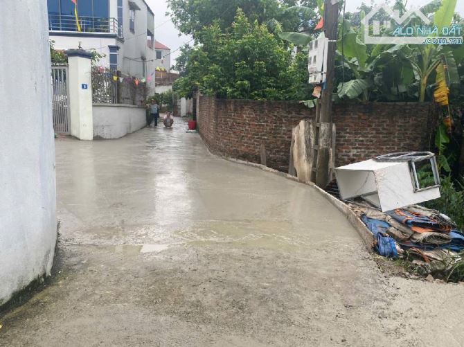 KẾ BÊN TRƯỜNG ĐUA NGỰA - CÁCH QL3 1KM-CÁCH ĐƯỜNG 418,CAO TỐC HÀ NỘI THÁI NGUYÊN 1KM - 1