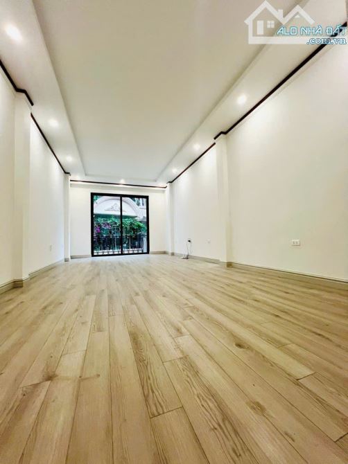 PHỐ KHÚC THỪA DỤ TT CẦU GIẤY, Ô TÔ, KINH DOANH, 50M2+7 TẦNG+THANG MÁY+MT4,10M=19,5 TỶ - 1