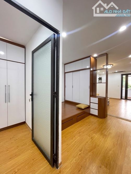 CĂN HỘ TRẦN QUỐC HOÀN 3 NGỦ FULL NỘI THẤT 80M CHỈ 4 TỶ 400 - 1
