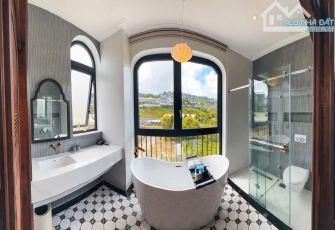 ‼️Căn Villa An Bình kiến trúc hiện đại, nội thất sang trọng,view đẹp, HDT 70tr/th,giá 24tỷ - 12