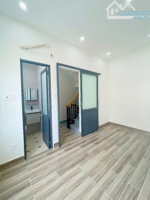 CÁCH MẶT TIỀN BẾN VÂN ĐỒN 30M XE HƠI  NGANG 4 DIỆN TÍCH SD 53M2 CÓ 2 TỶ HƠN - 12