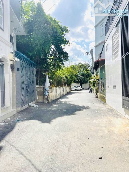 Chỉ 29,5 Tỷ-Sở Hữu Ngay Khuôn Đất 256m2(11mx24m) Đường Nội Bộ Trần Não,Quận 2 - 2
