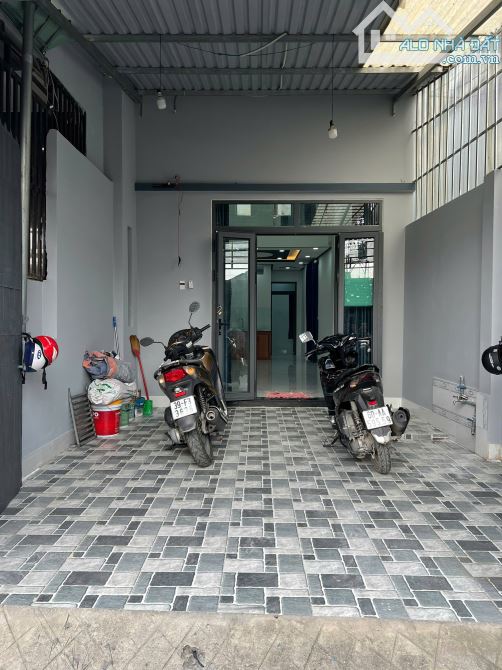 CHỐT NHANH TRONG TUẦN-NHÀ 1 TRỆT 1 LỬNG GÓC 2 MẶT TIỀM HẺM THÔNG,70.2M2,ĐÃ HOÀN CÔNG, SÂN - 2