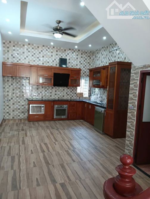 CẦN BÁN GẤP 45m giá 8.5 tỷ PHỐ HOÀNG DIỆU, HÀ ĐÔNG .Ô TÔ - 2
