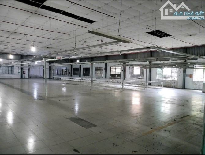 Cho thuê kho xưởng 4000m2 Phan Văn Hớn Quận 12 - 2