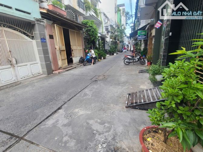 Hẽm Đẹp Xe Hơi Đường An Dương Vương P.4.DT 4.9 x 20m CN Gần 100m2 giá 23.5 Tỷ TL. - 2