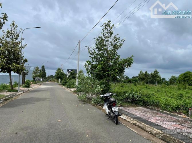 🔥CẦN BÁN LÔ ĐẤT PHƯỜNG TAM LONG 134M2 GIÁ 1 TỶ 6 – SỔ HỒNG RIÊNG, CÔNG CHỨNG NGAY🔥 - 2