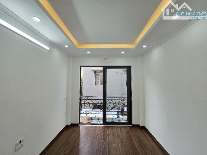 NHÀ MỚI,SÁT VŨ LĂNG TRUNG TÂM NGŨ HIỆP, 36M, 5 TẦNG, NGÕ Ô TÔ, THÔNG, 5.2 TỶ - 2