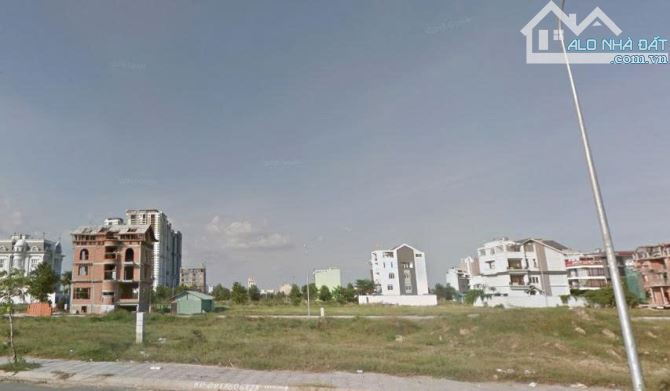 Lô 8x20 khu Huy Hoàng view CV, giá tốt làm việc trực tiếp chủ nhà - 2