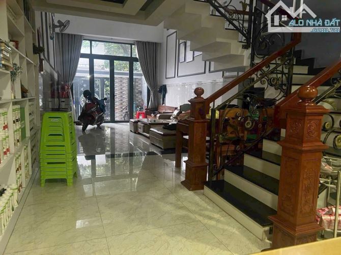 Lê Đức Thọ - Gò Vấp - 85m2 - 4 Tầng - 11 tỷ - Hẻm Ôtô - Hoàn công - SHR - 2