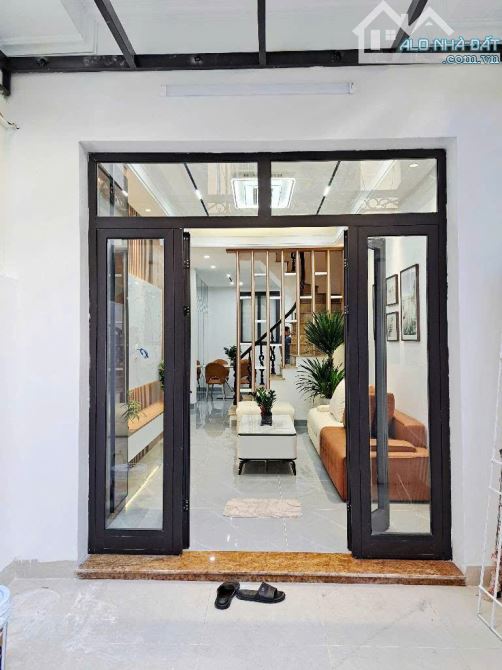 Trung tâm Thanh Xuân– DT 39m MT 3,2 m 4 tầng Chỉ 8,65 tỷ - 2