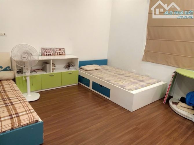BÁN NHÀ KHU PHÂN LÔ VIỆT HƯNG 100M2, 5 TẦNG, VỈA HÈ ĐỖ XE, KINH DOANH ĐA NGÀNH, Ô TÔ TRÁNH - 2