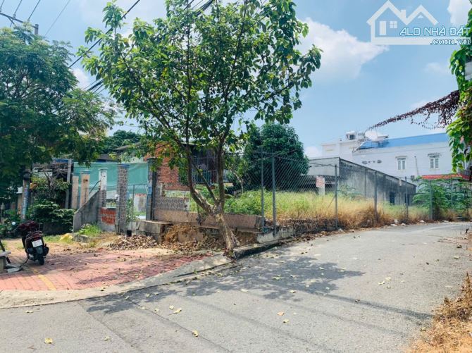 BÁN LÔ ĐẤT VÀNG VỊ TRÍ RẤT ĐẸP, GIÁ SIÊU TỐT - 542m². MT XA LỘ HÀ NỘI Q9 TP HCM - 2