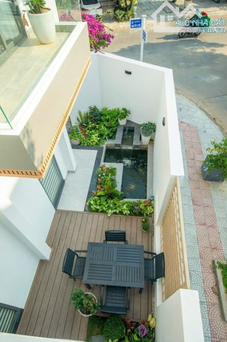 BIỆT THỰ LÔ GÓC NGUYỄN SƠN, HẢI CHÂU, ĐÀ NẴNG - 2