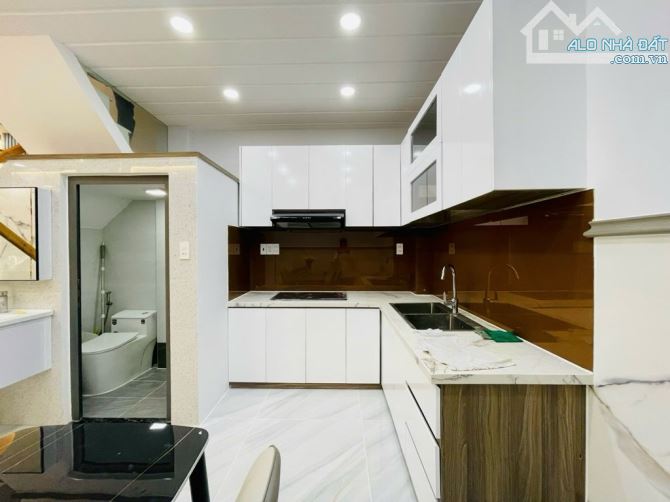 Nhà đẹp full nội thất 3 tầng 3 PN sổ hồng chính chủ đường Phan Huy Ích Gò Vấp nhỉnh 4 tỷ - 2
