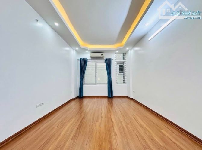 🏠 Xuân Đỉnh, 38m2 nhỉnh 7 tỷ, dân xây, ngõ nông, ô tô đỗ, gần CV Hoà Bình - 2