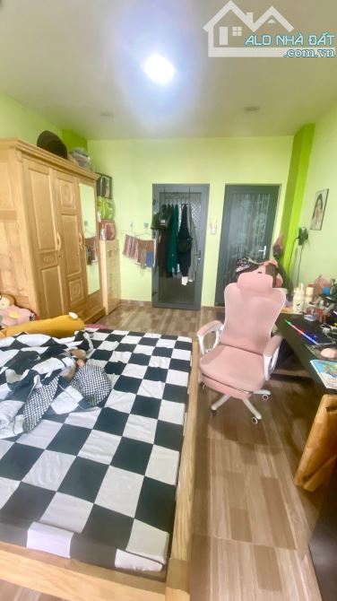 Nhà 3 Tầng Trần Văn Thành Quận 8 - Nhà Xây Kiên Cố - Chỉ 6,2Tỷ TL Chính Chủ - 2