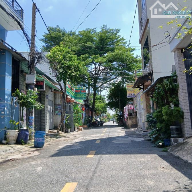 BÁN XƯỞNG MÂT TIỀN TRUNG MỸ TÂY Q12 - 270M2 ( 10M X 27M) - 12.75 TỶ - 2