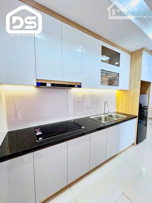 Bán căn hộ CT2 VCN Phước Hải. Dt 66,6m tầng Cao.Hướng Đông. full nội thất mới giá 3ty180tr - 2