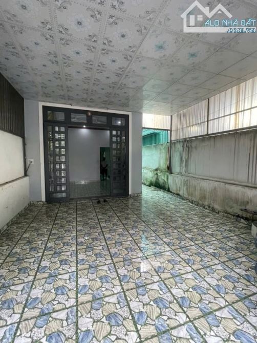 Kẹt tiền cần bán gấp căn nhà cấp 4 ( 98m2 ) SHR ở Đ. Nguyễn Thị Lắng , Củ chi giá 865tr - 2