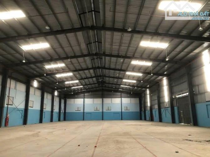 Mời thuê kho trong KCN Thạch Thất-Hà Nội; 1000m2, giá 80k/m2/tháng - 2