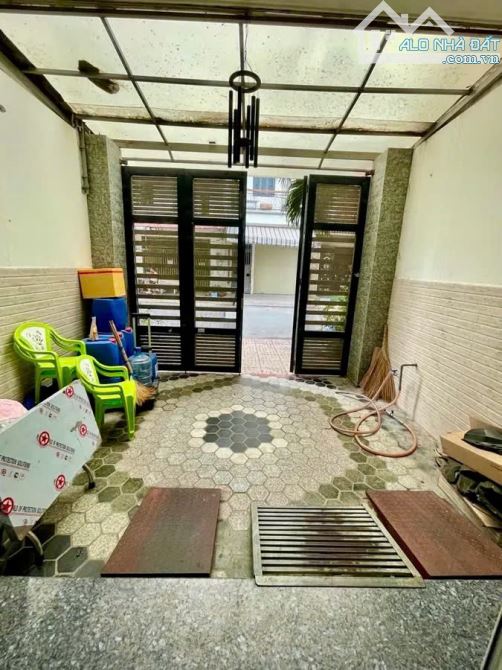 Hẻm 10m có vỉa hè Nguyễn Hữu Tiến 104m2, kinh doanh, ở, đầu tư tuyệt vời - 2