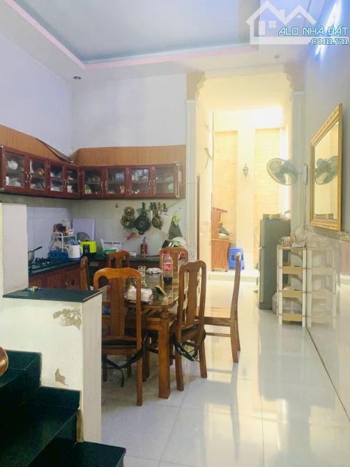 Bán Nhà Bà Điểm Hóc Môn - 83M2(5x 17 )- 2Tầng - HXH- Chỉ 4,78Tỷ. - 2
