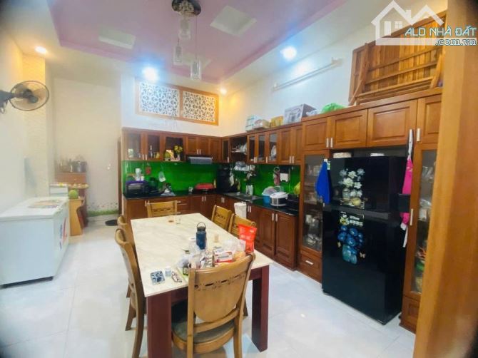 Bán Nhà Mặt Tiền Đẹp 1 trệt 2 lầu KĐT Chí Linh, P. Tam Thắng, Vũng Tàu _ Giá 8.5 Tỷ - 2