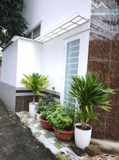 Cần bán căn nhà 1 trệt 2 lầu Phường 4,TP.Vũng Tàu có DT: 50m2 với Giá bán: 6,5 tỷ - 2