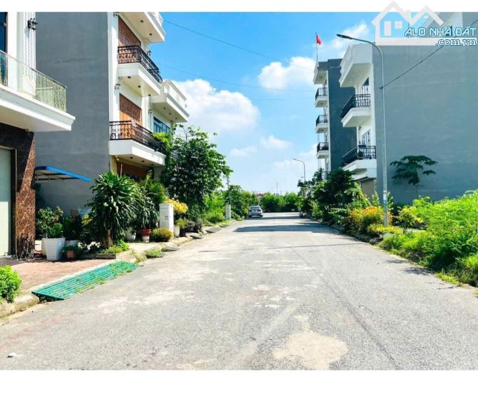 🌈 Bán lô mặt đường trương văn lực khu phân lô Đống Chuối, Hùng Vương đẹp không lỗi lầm - 2
