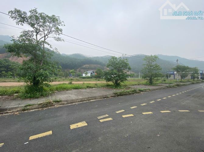 BÁN ĐẤT BẾN SƠN YÊN LẬP 200M² – PHÂN LÔ ĐẸP – Ô TÔ TRÁNH – KINH DOANH ĐỈNH - 2
