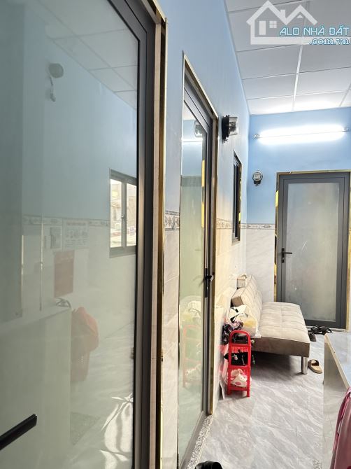 🏦CHDV Giá RẺ đường LÊ LỢI _51m2 chỉ 6tỷ5 _Nhà kiên cố 3 TẦNG 7 PN chiều Ngang rộng 4.6m - 2