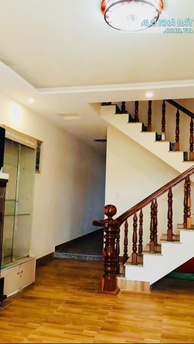 MẶT TIỀN KINH DOANH SIÊU ĐỈNH QUẬN 4 NHÀ 4 TẦNG ĐÚC BTCT KINH DOANH SIÊU  NGON - KHU DÂN T - 2