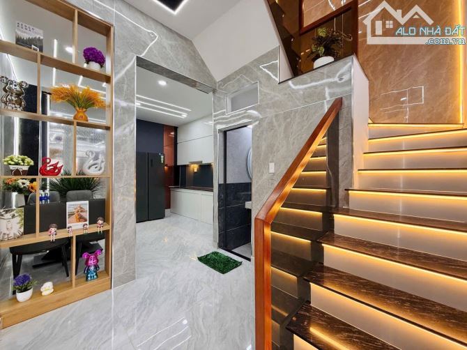 Bán MT đường nguyễn văn khối f8 gò vấp - 2