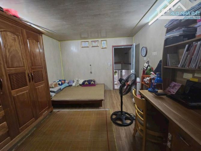 Mặt tiền kinh doanh Trịnh Đình Trọng Tân Phú 66m2, 4m x 16.5m, chỉ nhỉnh 10 tỷ. - 2