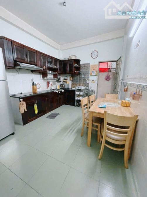 Đ.Xô Viết Nghệ Tĩnh, Bình Thạnh - ĐỐI DIỆN ĐH HUTECH, UNG VĂN KHIÊM - 58M2 - 3 TẦNG - 2