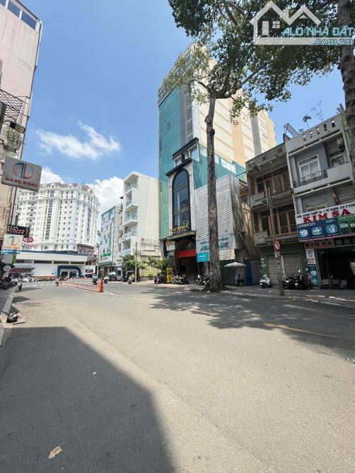 Chủ Cần Bán Nhà Góc 2MT Bùi Thị Xuận Q1 -4*20m - 4Tầng - Gía : 41Tỷ - 2