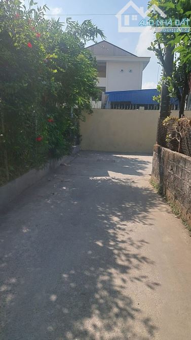 🍀 Bán lô 100m2 ngay sau trường học cấp 1 Hùng Vương- Giá 1,7 tỷ - 2