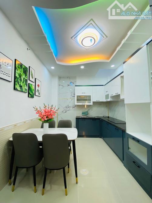 Bán nhà Gò Vấp hẻm rộng Nguyễn Tư Giản có sân để xe, nhà đẹp 2PN giá chỉ 4 tỷ 5 tl - 2
