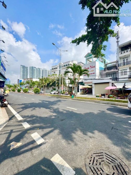 Bán đất liền kề Phú Mỹ Hưng; 80m2; tiện xây mới 5 tầng; sổ đỏ cầm tay; an ninh dân trí cao - 2