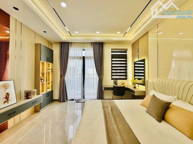 🏠 Phạm Văn Chiêu,Phường 13 Gò Vấp💎 Hẻm 1 trục 7m 💎4.2m x 21m. 5 Lầu Thang Máy💵15,8 Tỷ - 24