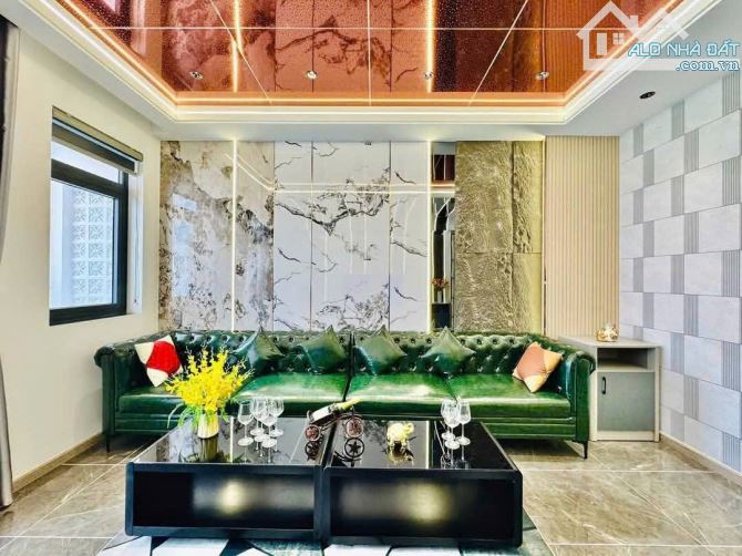 🏠 Phạm Văn Chiêu,Phường 13 Gò Vấp💎 Hẻm 1 trục 7m 💎4.2m x 21m. 5 Lầu Thang Máy💵15,8 Tỷ - 31