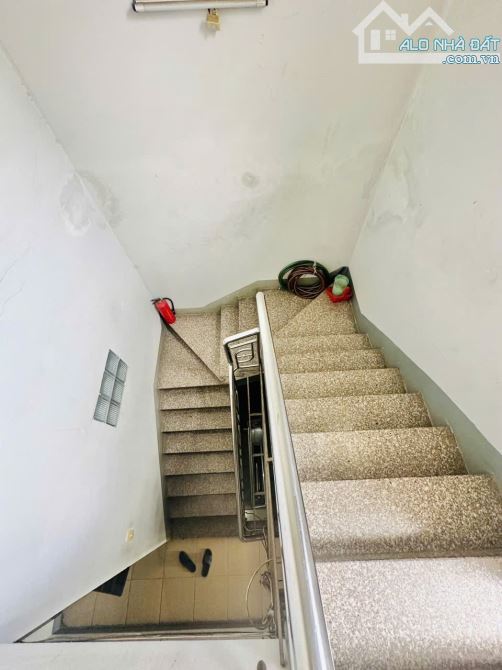 📌BÁN NHÀ TAI  LÝ THƯỜNG KIỆT - DT 78M² - GIÁ CHỈ 9,7 TỶ – NHÀ 4 TẦNG - 10 PN HXT - 2