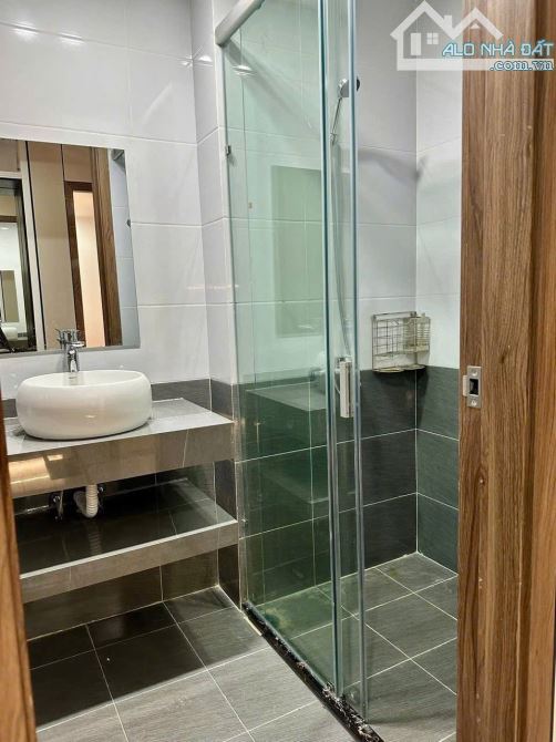 BÁN NHÀ 5 TẦNG LÔ GÓC – NGÕ NÔNG MINH KHAI 25m2 – HAI BÀ TRƯNG 5 tỷ - 3