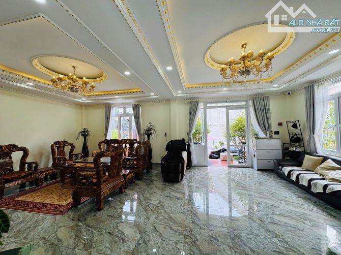 VILLA HÙNG VƯƠNG P9 4 TẦNG HOÀN CÔNG 6PN, GYM, SAUNA, HẦM Ô TÔ RỘNG - 18 TỶ TL MẠNH - 3