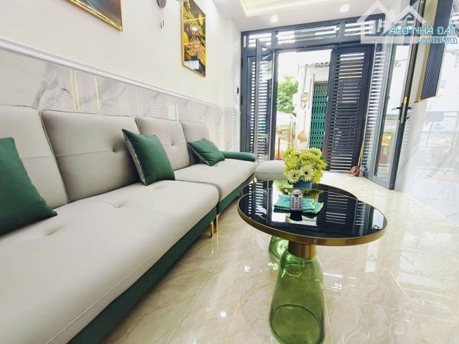 BÁN NHÀ HẺM XE HƠI  TÂN BÌNH 45m2 3PN Full Nội Thất 5.2 Tỷ - 3