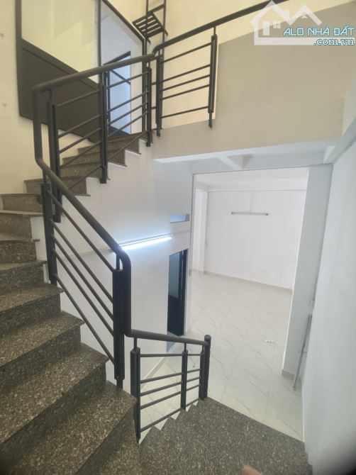 Nhà Âu Cơ, P.10 Tân Bình – 165m² (8x20), 2 tầng, giá 13.5 tỷ - 3