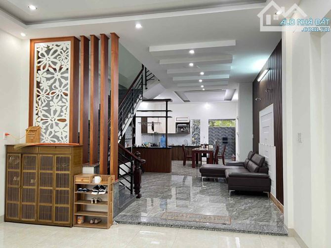 🌸Bán nhà đẹp đường Trần Tử Bình, KĐT Phước Long A - Nha Trang (có sổ hồng) 97m2 - 3