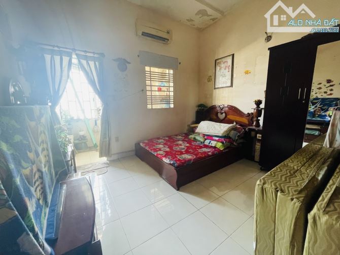 🏠 BÁN GẤP NHÀ 3 TẦNG - MẶT TIỀN HẺM NHỰA 8M TRẦN THỊ NĂM – QUẬN 12– 82M2 – GIÁ CHỈ 6.8 TỶ - 3